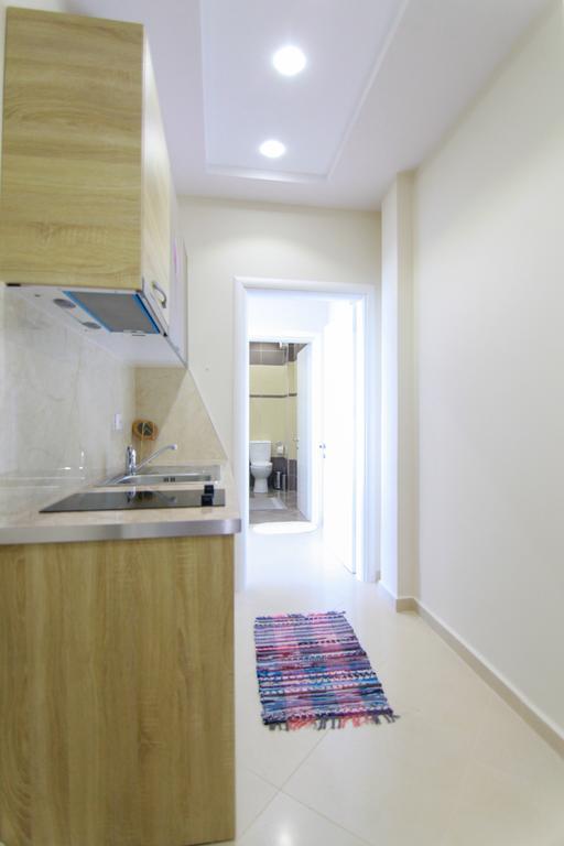 Blue Sea Apartments Sarandë 外观 照片